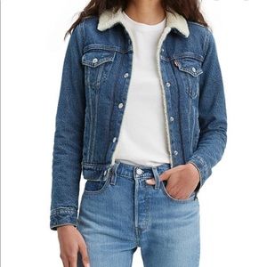 Levi’s Original Sherpa Jean Jacket Small